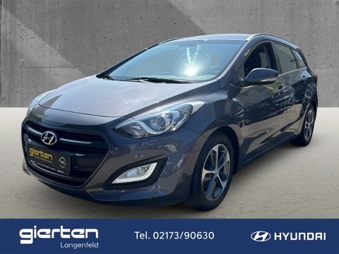 HYUNDAI i30 Kombi ''YES!'' 1.4 mit Navigation