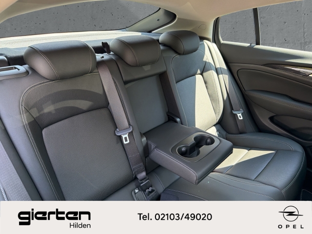 OPEL Insignia B GRAND SPORT ELEGANCE 200PS AHK CARPLAY OPEL Insignia B GRAND SPORT ELEGANCE 200PS AHK CARPLAY