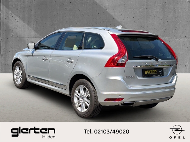VOLVO XC60 Summum AT SHZ Rückfahrkamera PDC VOLVO XC60 Summum AT SHZ Rückfahrkamera PDC