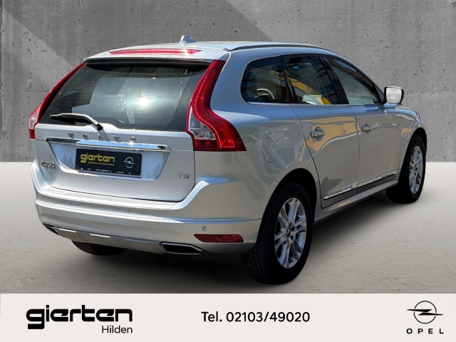 VOLVO XC60 Summum AT SHZ Rückfahrkamera PDC VOLVO XC60 Summum AT SHZ Rückfahrkamera PDC
