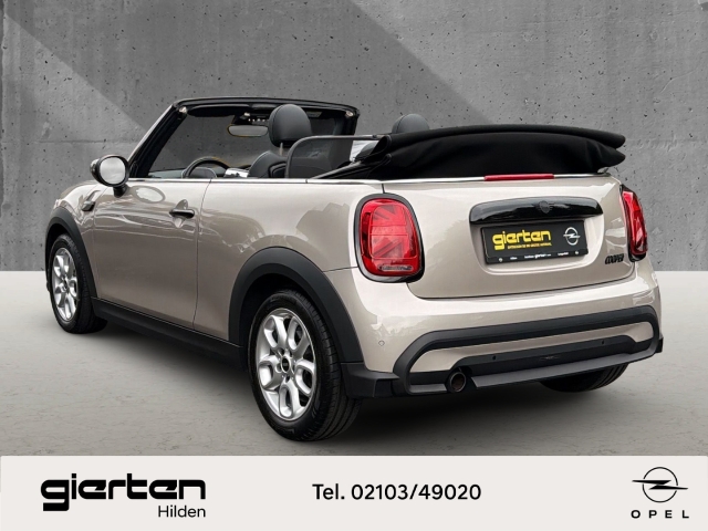MINI Cooper Cabrio Classic Trim AT SHZ Navi Leder PDC MINI Cooper Cabrio Classic Trim AT SHZ Navi Leder PDC