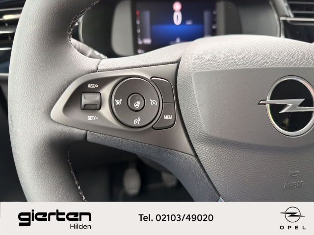 OPEL Corsa F EDITION SHZ PDC CARPLAY LENKRADHZG R-CAM OPEL Corsa F EDITION SHZ PDC CARPLAY LENKRADHZG R-CAM