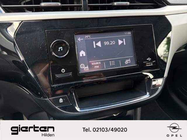 OPEL Corsa F PDC SHZ LenkradHZ Klima OPEL Corsa F PDC SHZ LenkradHZ Klima