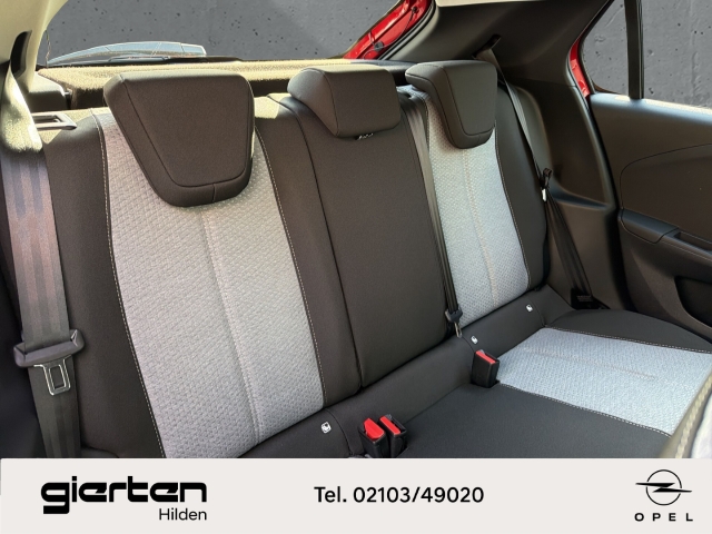 OPEL Corsa F LenkradHZ SHZ PDC Apple CarPlay Spurhalteass. OPEL Corsa F LenkradHZ SHZ PDC Apple CarPlay Spurhalteass.