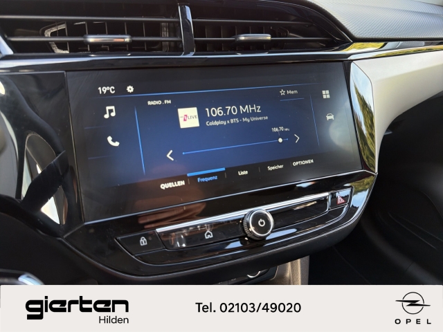 OPEL Corsa F LenkradHZ SHZ PDC Apple CarPlay Spurhalteass. OPEL Corsa F LenkradHZ SHZ PDC Apple CarPlay Spurhalteass.