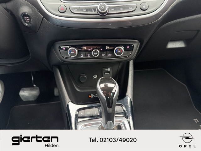 OPEL Crossland ULTIMATE KAMERA CARPLAY SHZ LENKRADHZG OPEL Crossland ULTIMATE KAMERA CARPLAY SHZ LENKRADHZG