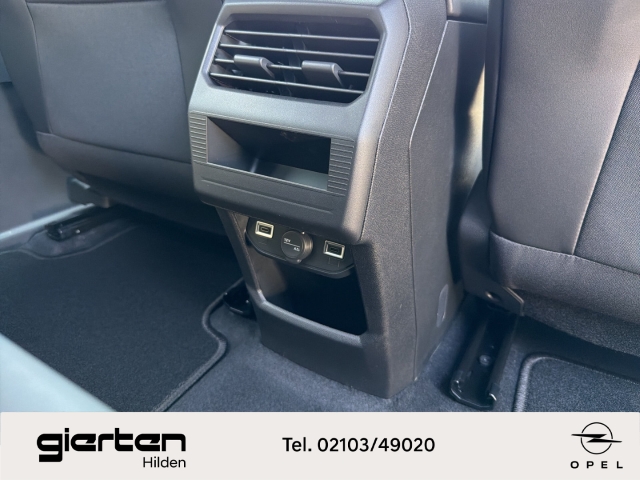 OPEL Grandland ELEKTRO 157 KW GS NAVI 360° KEYLESS PDC OPEL Grandland ELEKTRO 157 KW GS NAVI 360° KEYLESS PDC