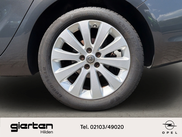 OPEL Astra J Sports Tourer Style PDC SHZ LenkradHZ OPEL Astra J Sports Tourer Style PDC SHZ LenkradHZ