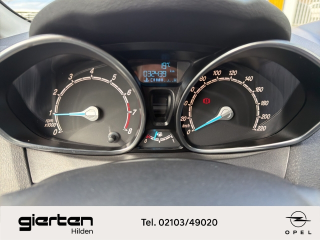 FORD Fiesta SYNC EDITION KLIMA ALUFELGEN AIRBAG LED FORD Fiesta SYNC EDITION KLIMA ALUFELGEN AIRBAG LED
