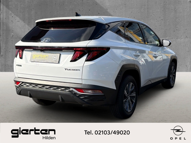 HYUNDAI TUCSON SELECT 2WD KAMERA CARPLAY PDC SHZ LENKRADHZG HYUNDAI TUCSON SELECT 2WD KAMERA CARPLAY PDC SHZ LENKRADHZG