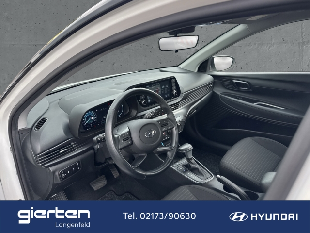 HYUNDAI i20 ''Trend'' mit AppleCarPlay und AndroidAuto HYUNDAI i20 ''Trend'' mit AppleCarPlay und AndroidAuto