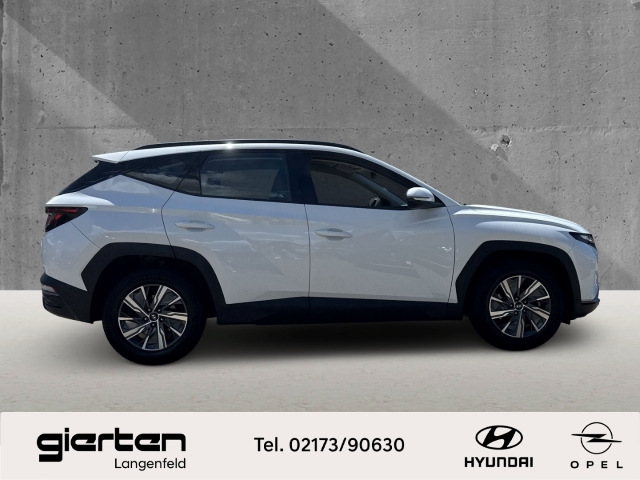 HYUNDAI TUCSON ''Select'' mit Rückfahrkamera CarPlay 2-Zonen-Klimaautom HYUNDAI TUCSON ''Select'' mit Rückfahrkamera CarPlay 2-Zonen-Klimaautom