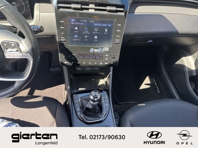 HYUNDAI TUCSON ''Select'' mit Rückfahrkamera CarPlay 2-Zonen-Klimaautom HYUNDAI TUCSON ''Select'' mit Rückfahrkamera CarPlay 2-Zonen-Klimaautom