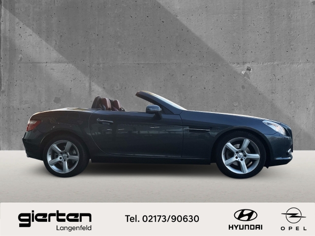 MERCEDES-BENZ SLK 200 mit rotem Leder und NAVI MERCEDES-BENZ SLK 200 mit rotem Leder und NAVI