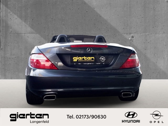 MERCEDES-BENZ SLK 200 mit rotem Leder und NAVI MERCEDES-BENZ SLK 200 mit rotem Leder und NAVI