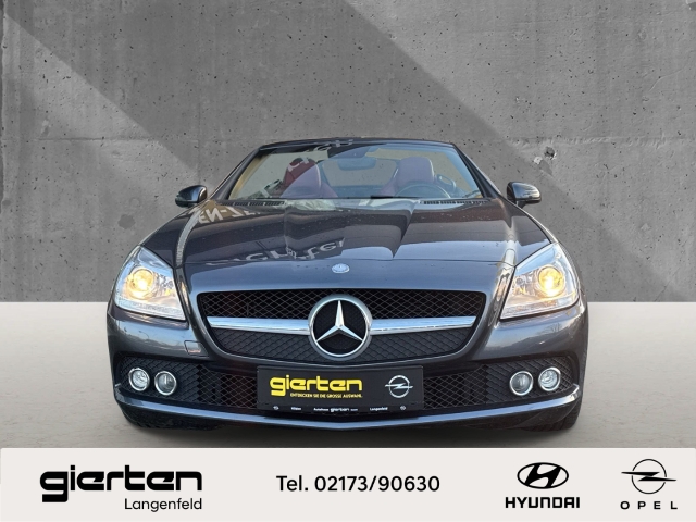 MERCEDES-BENZ SLK 200 mit rotem Leder und NAVI MERCEDES-BENZ SLK 200 mit rotem Leder und NAVI