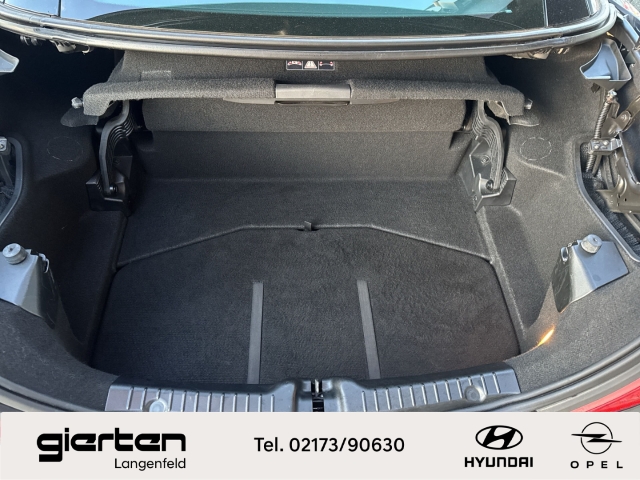 MERCEDES-BENZ SLK 200 mit rotem Leder und NAVI MERCEDES-BENZ SLK 200 mit rotem Leder und NAVI