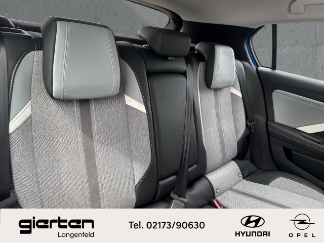 OPEL Astra ''Elegance'' mit Rückfahrkamera OPEL Astra ''Elegance'' mit Rückfahrkamera