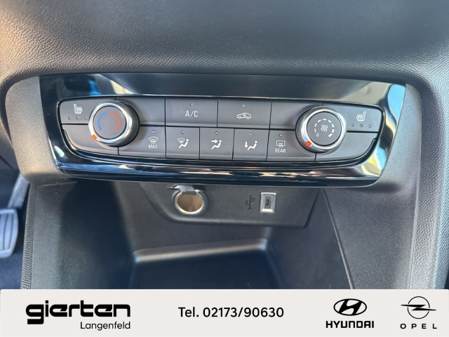 OPEL Corsa mit Rückfahrkamera und Sitzheizung OPEL Corsa mit Rückfahrkamera und Sitzheizung