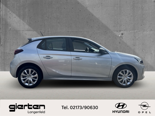 OPEL Corsa ''Basis'' mit Rückfahrkamera OPEL Corsa ''Basis'' mit Rückfahrkamera