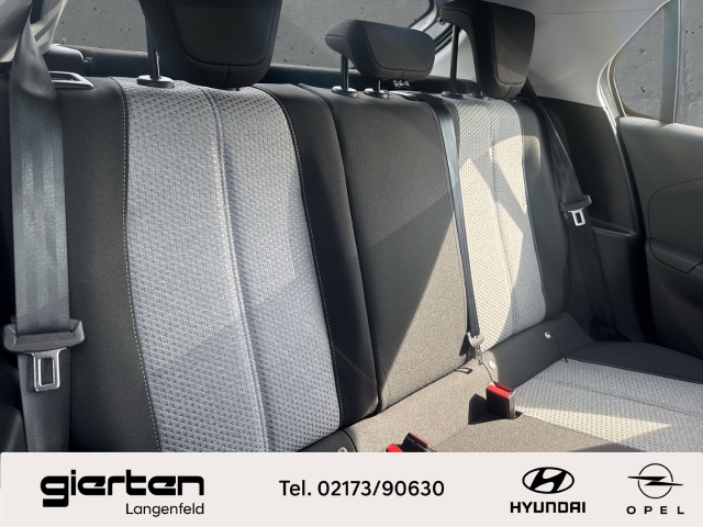 OPEL Corsa ''Basis'' mit Rückfahrkamera OPEL Corsa ''Basis'' mit Rückfahrkamera