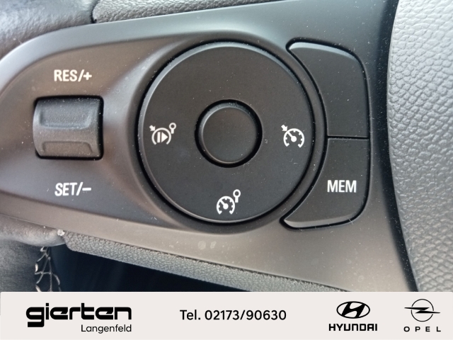 OPEL Corsa ''Elegance'' Automatik mit Navigation OPEL Corsa ''Elegance'' Automatik mit Navigation