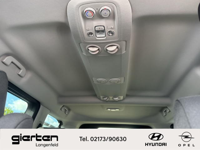 OPEL Zafira Life ''Edition'' mit Rückfahrkamera OPEL Zafira Life ''Edition'' mit Rückfahrkamera