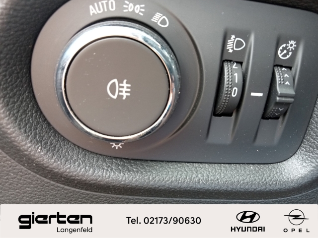 OPEL Astra ST ''Design&Tech'' mit Automatik und Navi OPEL Astra ST ''Design&Tech'' mit Automatik und Navi