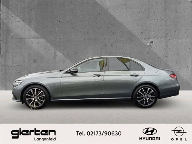 MERCEDES-BENZ E 200 Automatik mit Navigation MERCEDES-BENZ E 200 Automatik mit Navigation