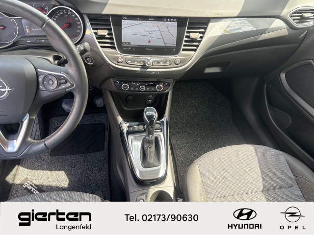 OPEL Crossland ''Elegance'' mit Rückfahrkamera OPEL Crossland ''Elegance'' mit Rückfahrkamera