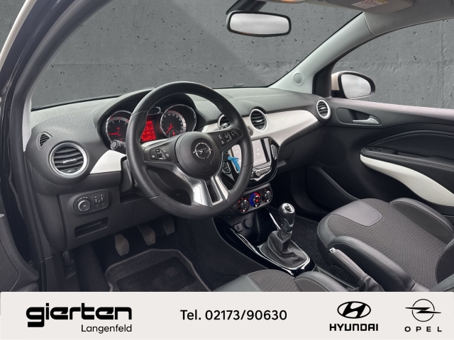 OPEL Adam Open Air ''120 Jahre'' mit Sitzheizung und Parkpilot OPEL Adam Open Air ''120 Jahre'' mit Sitzheizung und Parkpilot