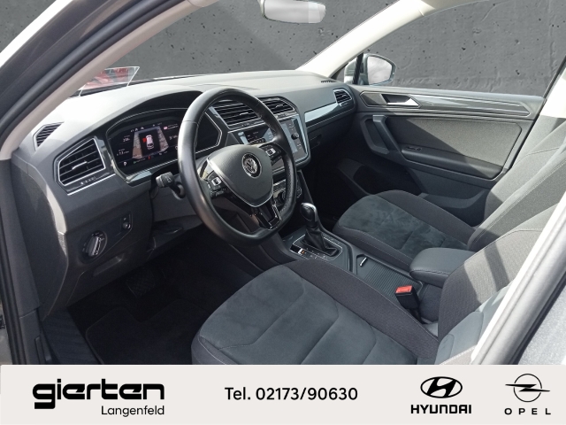 VW Tiguan ''Automatik'' mit AHK-klappbar und Navi VW Tiguan ''Automatik'' mit AHK-klappbar und Navi