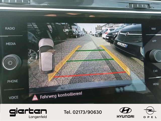 VW Tiguan ''Automatik'' mit AHK-klappbar und Navi VW Tiguan ''Automatik'' mit AHK-klappbar und Navi