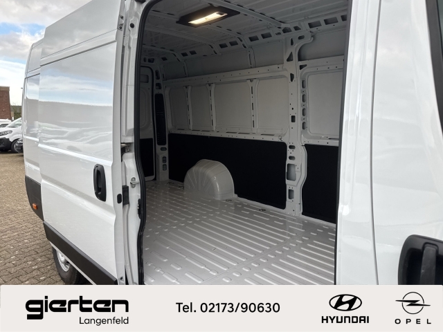 OPEL Movano Kasten L4H2 mit Rückfahrkamera & Apple CarPlay OPEL Movano Kasten L4H2 mit Rückfahrkamera & Apple CarPlay