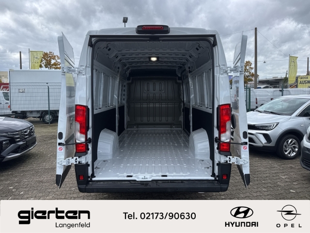 OPEL Movano Kasten L4H2 mit Rückfahrkamera & Apple CarPlay OPEL Movano Kasten L4H2 mit Rückfahrkamera & Apple CarPlay
