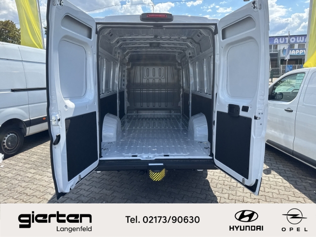 OPEL Movano Kasten L4H2 3,5t Navi/Automatik OPEL Movano Kasten L4H2 3,5t Navi/Automatik