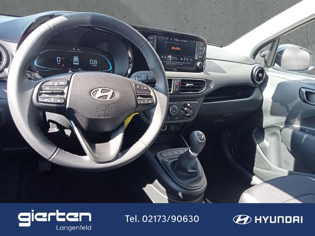 HYUNDAI i10 Select 1.0 Navi CarPlay DAB Kamera PDC HYUNDAI i10 Select 1.0 Navi CarPlay DAB Kamera PDC