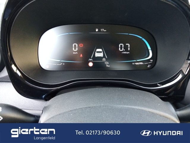 HYUNDAI i10 Select 1.0 Navi CarPlay DAB Kamera PDC HYUNDAI i10 Select 1.0 Navi CarPlay DAB Kamera PDC