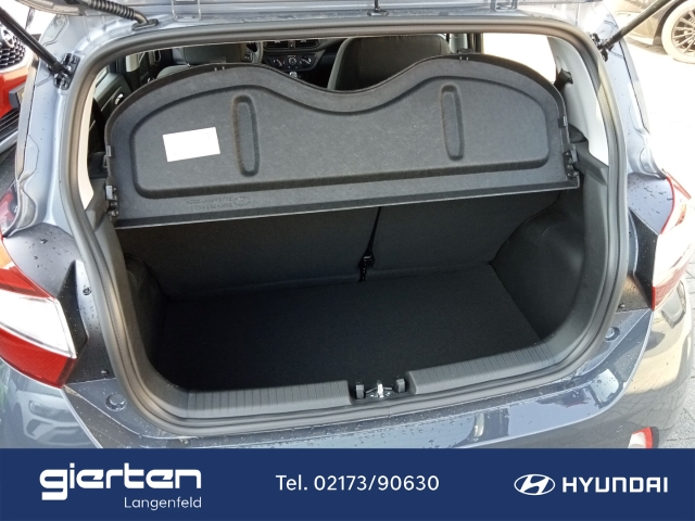 HYUNDAI i10 Select Navi CarPlay DAB Kamera PDC HYUNDAI i10 Select Navi CarPlay DAB Kamera PDC