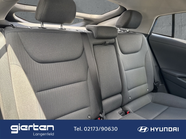 HYUNDAI IONIQ ''Style'' Plug-In Hybrid mit Rückfahrkamera HYUNDAI IONIQ ''Style'' Plug-In Hybrid mit Rückfahrkamera