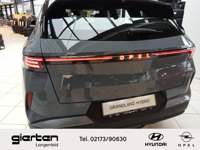 OPEL Grandland 1.2 48V Mild- Hybrid 100 kW Edition OPEL Grandland 1.2 48V Mild- Hybrid 100 kW Edition