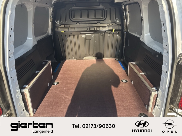 OPEL Combo Electric Kasten mit Rückfahrkamera & Navi OPEL Combo Electric Kasten mit Rückfahrkamera & Navi