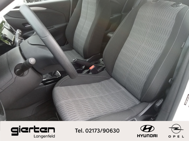 OPEL Corsa ''Edition'' mit Parkpilot hinten OPEL Corsa ''Edition'' mit Parkpilot hinten