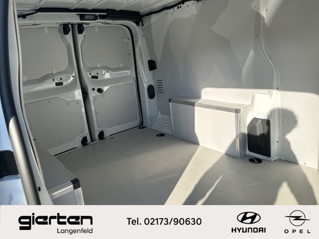 OPEL Vivaro Kasten XL mit Rückfahrkamera & Navi OPEL Vivaro Kasten XL mit Rückfahrkamera & Navi