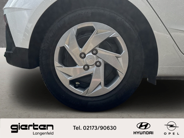 HYUNDAI i20 62 kW ''Select'' mit AppleCarPlay HYUNDAI i20 62 kW ''Select'' mit AppleCarPlay