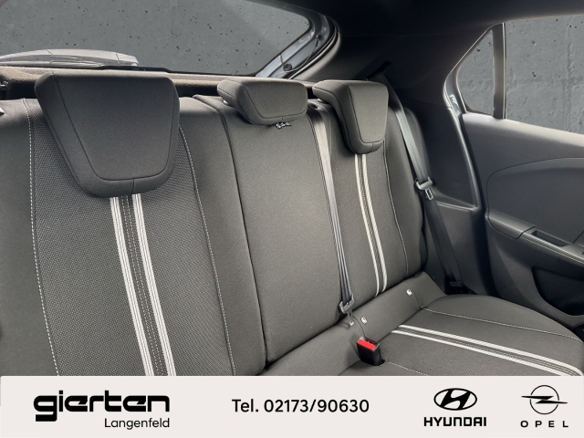 OPEL Corsa ''GS'' mit Induktionsladen und Rückfahrkamera OPEL Corsa ''GS'' mit Induktionsladen und Rückfahrkamera