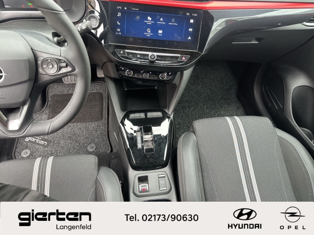 OPEL Corsa-e Electric ''YES'' mit Apple CarPlay OPEL Corsa-e Electric ''YES'' mit Apple CarPlay