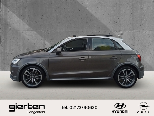 AUDI A1 ''Sportback'' mit Schiebedachdach u. Navi AUDI A1 ''Sportback'' mit Schiebedachdach u. Navi