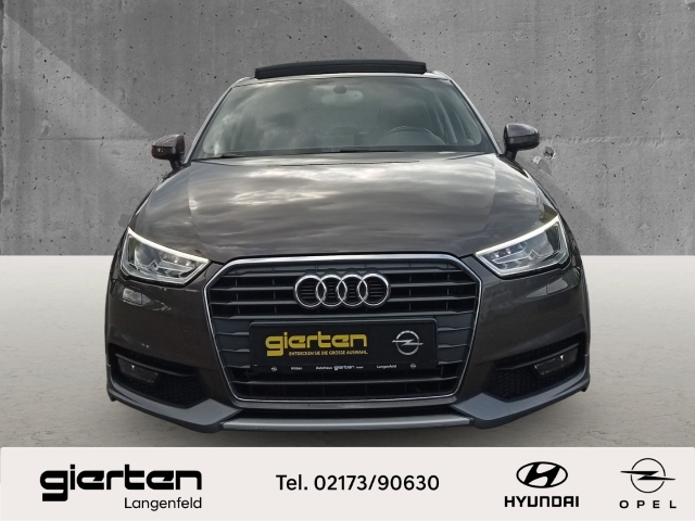 AUDI A1 ''Sportback'' mit Schiebedachdach u. Navi AUDI A1 ''Sportback'' mit Schiebedachdach u. Navi