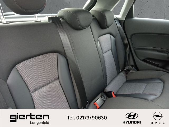 AUDI A1 ''Sportback'' mit Schiebedachdach u. Navi AUDI A1 ''Sportback'' mit Schiebedachdach u. Navi
